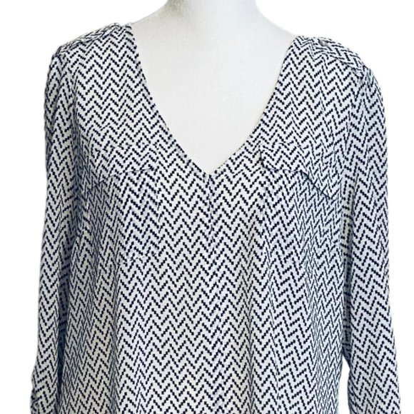 🌴 Candie’s Top/Blouse - Size Large - Picture 3 of 9